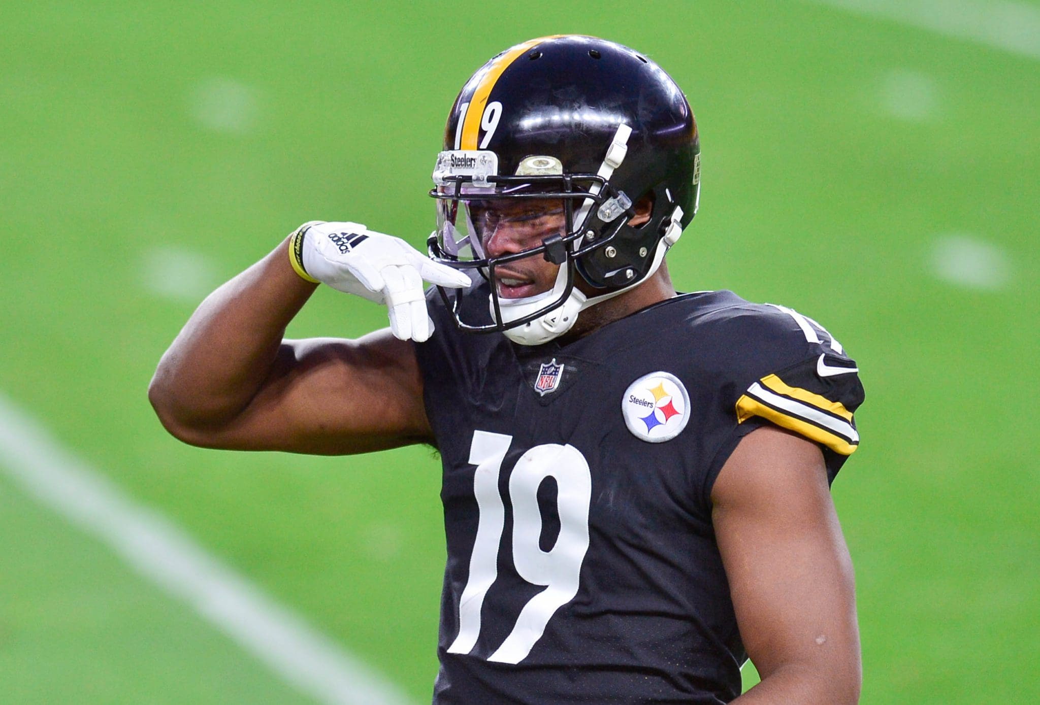 JuJu Smith-Schuster returning to Steelers on 1-year deal