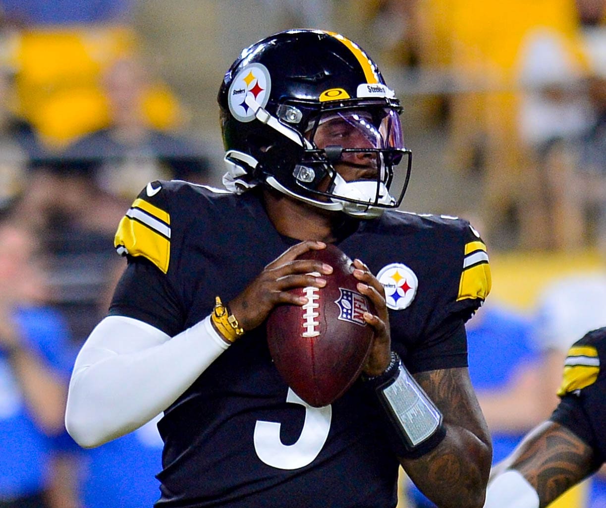 NFL scores: Pittsburgh Steelers pound Carolina Panthers, Ben