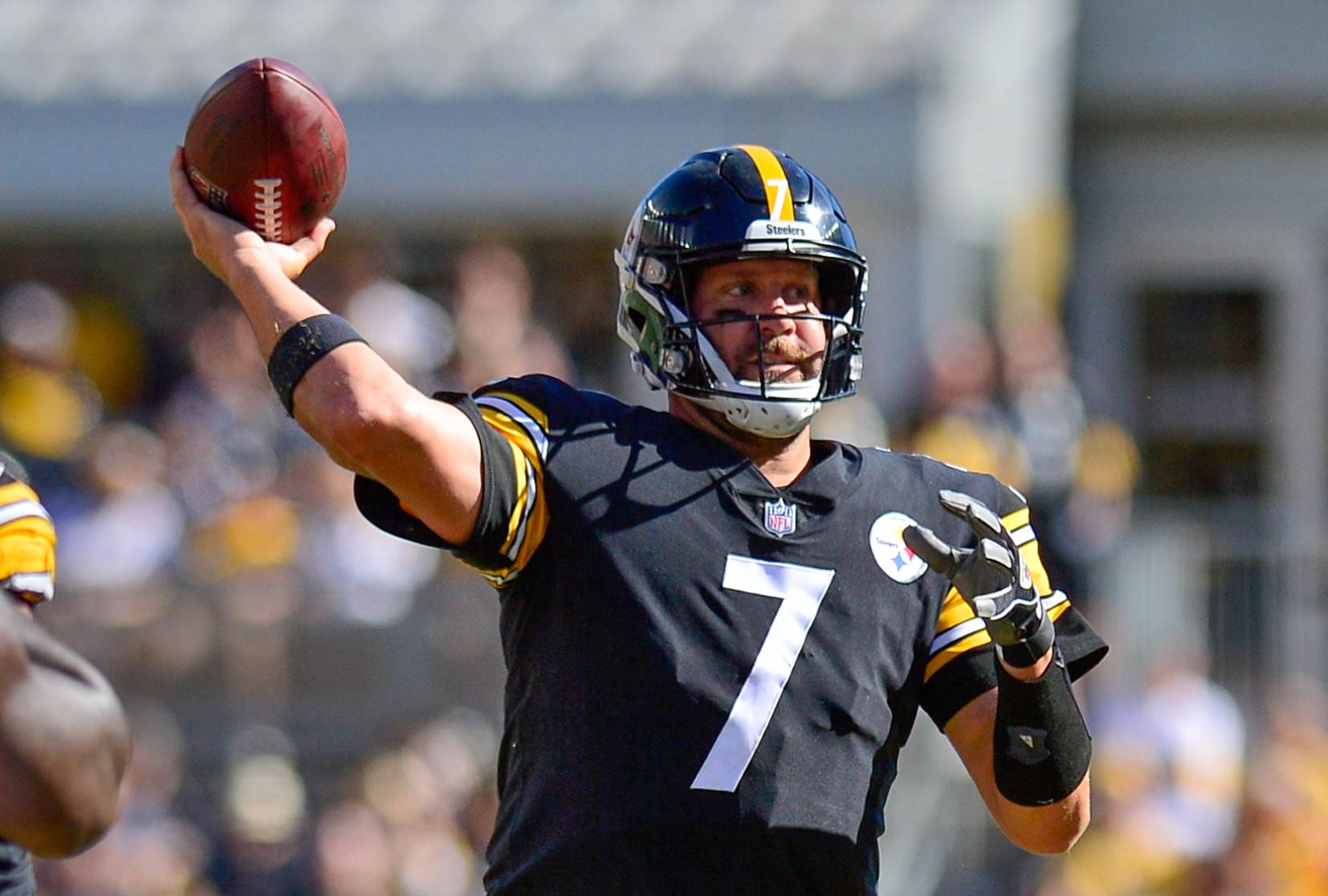 In the Film Room With Ben Roethlisberger and Logan Wilson: Breaking ...