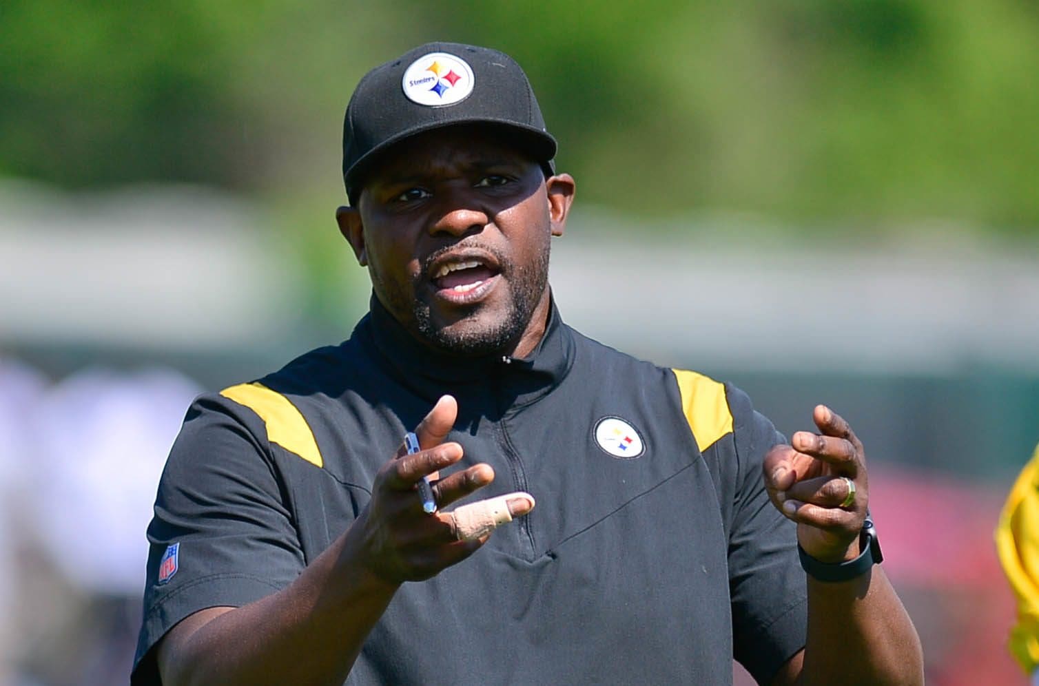 Steelers Defensive Coordinator Teryl Austin Addressed The Alarming