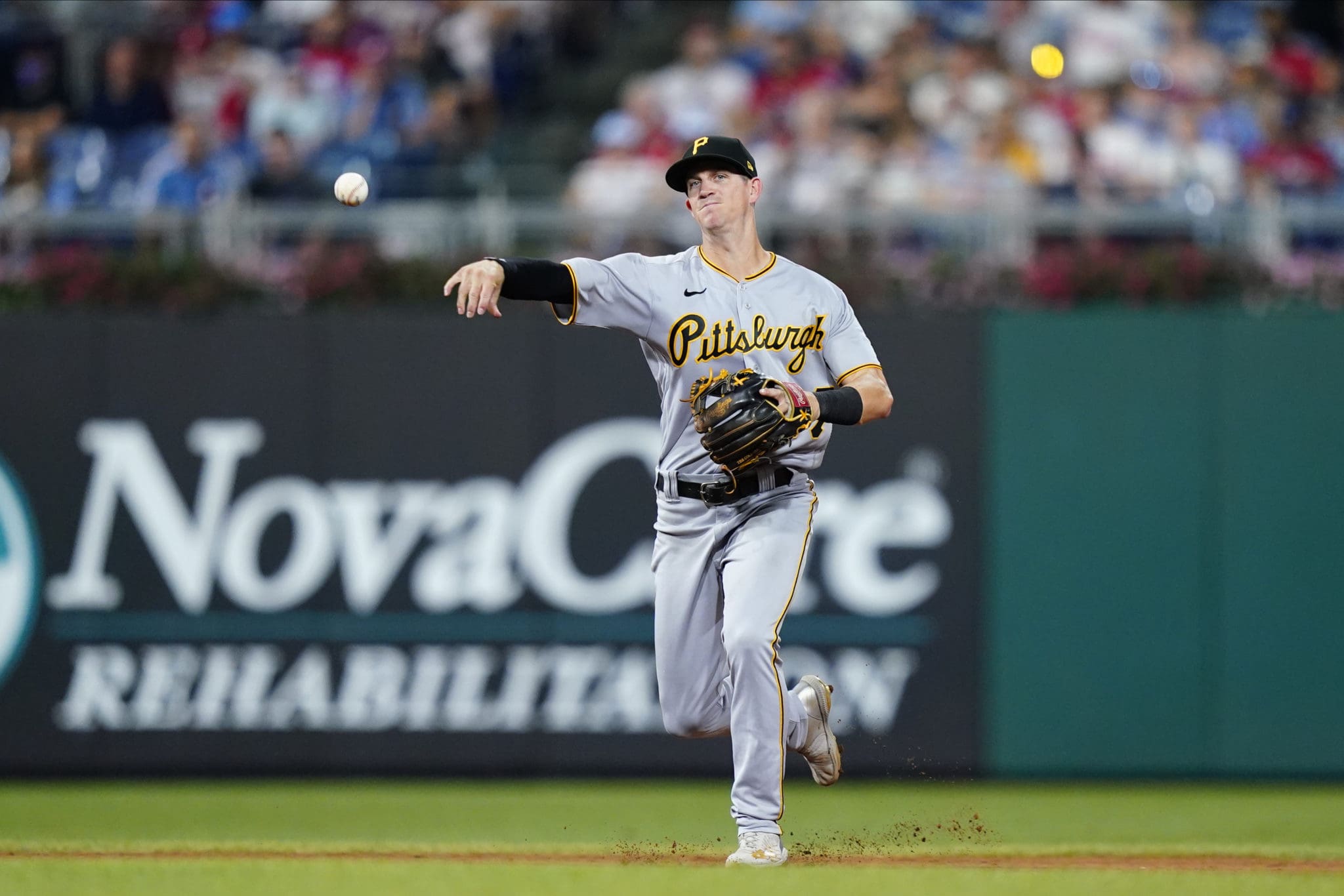 Pirates avoid arbitration with four; Ji-Man Choi potentially headed to  hearing