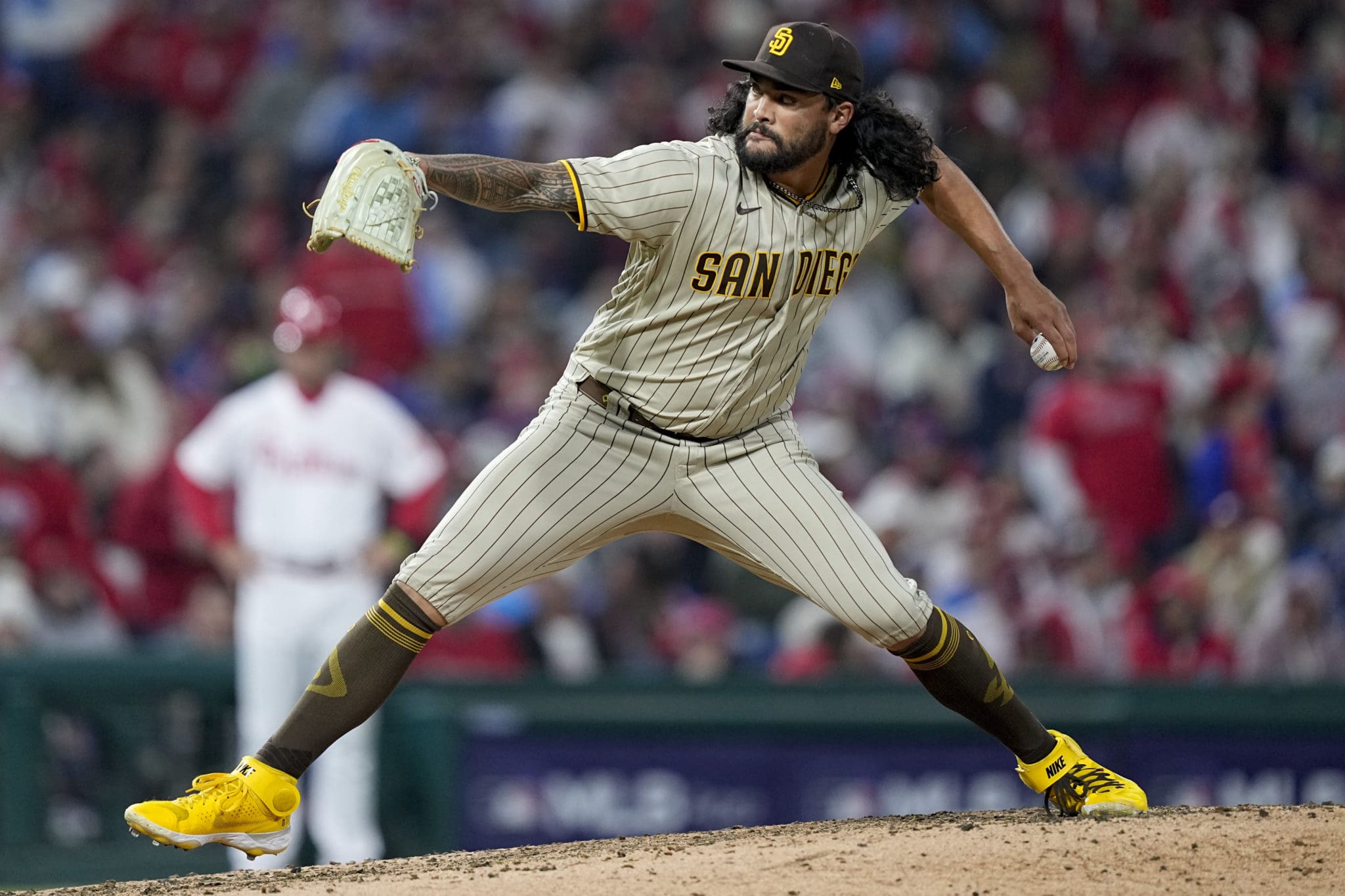 Athletics trade pitcher Sean Manaea to the Padres