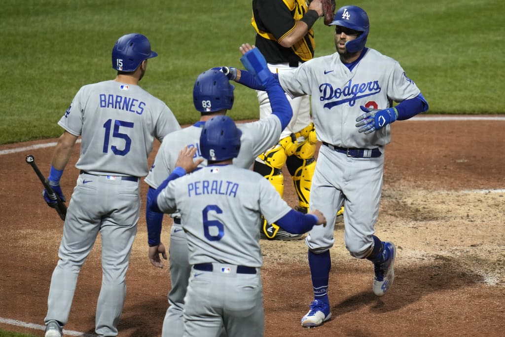 Austin Barnes' home run is all it takes as Dodgers get back in win