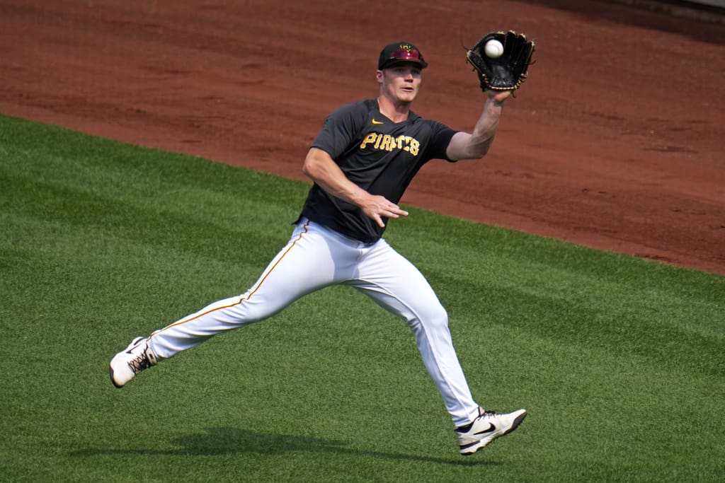 Pittsburgh Pirates draft Louisville catcher Henry Davis with No. 1